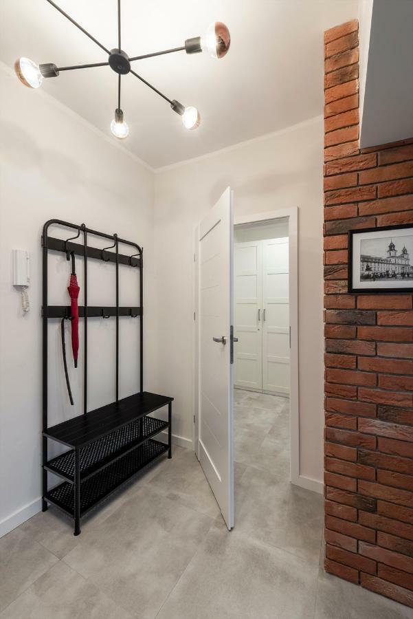 Apartament Ogrod Krasinskich ワルシャワ エクステリア 写真